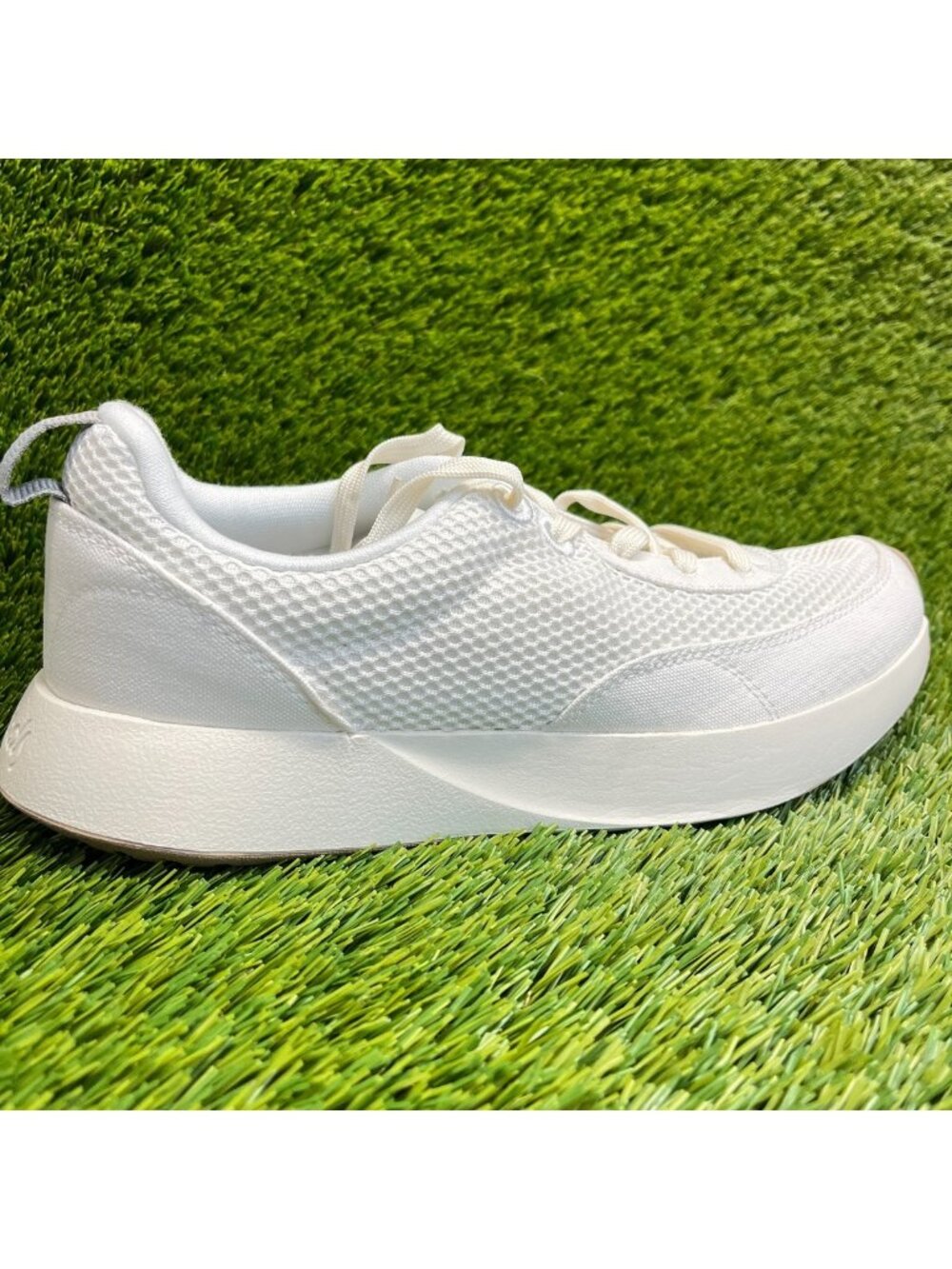 Allbirds Courier Womens Size 11 White Athletic Running Walking Shoes Sneakers